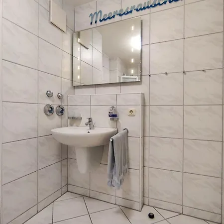 Apartment Ostseeblick, Poel 36 Kuehlungsborn