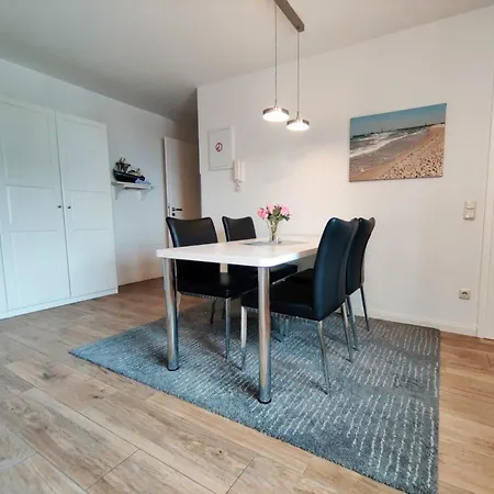 Apartment Ostseeblick, Poel 36 *